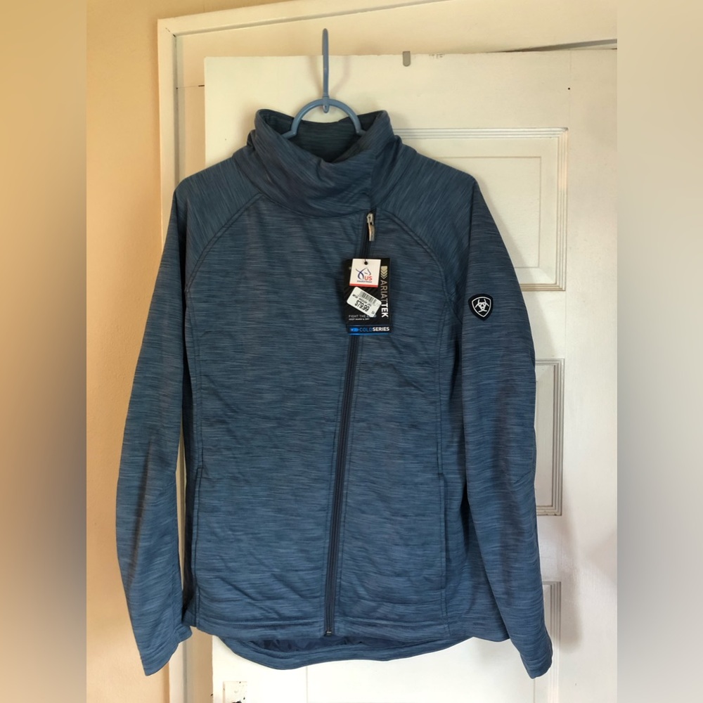 Ariat full zip Vanquish Jacket size L brand new